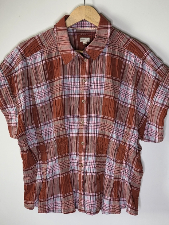 Pilcro Tops - Anthropologie Pilcro The Bobbie Short-Sleeve Fitted-waist smocked top Large